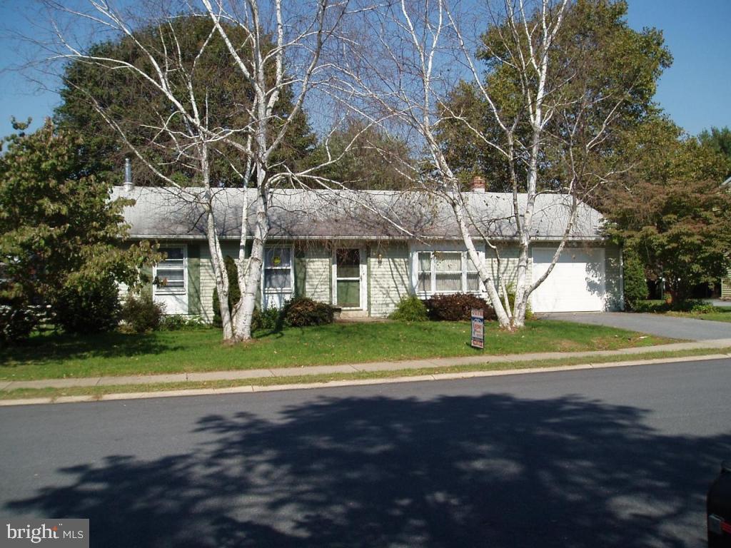 509 Wallingford Road Lancaster, PA 17601 - Photo 1 of 7