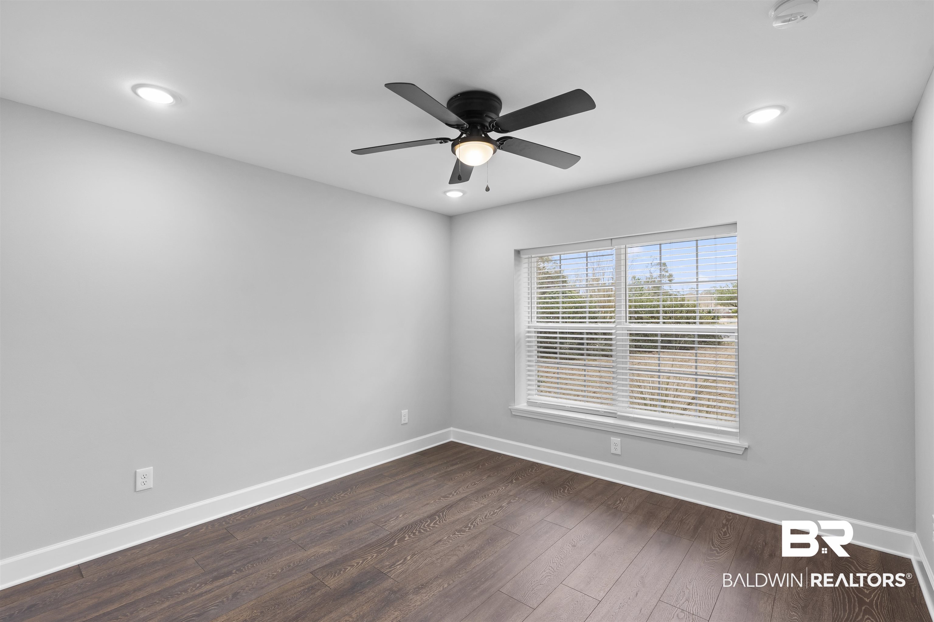 33135 Arbor Ridge Circle Lillian, AL 36549 - Photo 13 of 26