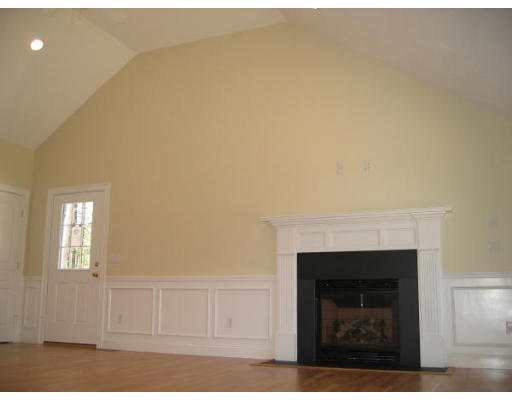 5 Bates Pond Road Carver, MA 02330 - Photo 6 of 8 Gallery Image 6