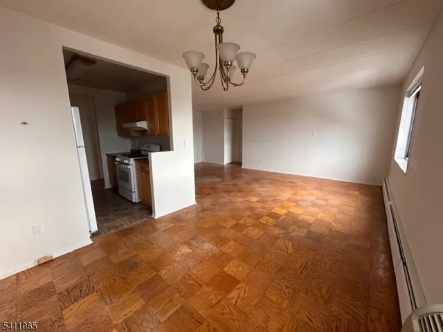 $1,950 | 77 Prospect Avenue, Unit E, Hackensack, NJ 07601