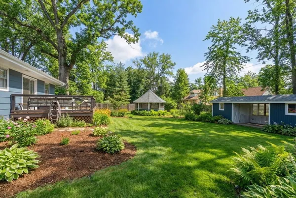 $499,900 | 321 South Taylor Street, New Buffalo, MI 49117