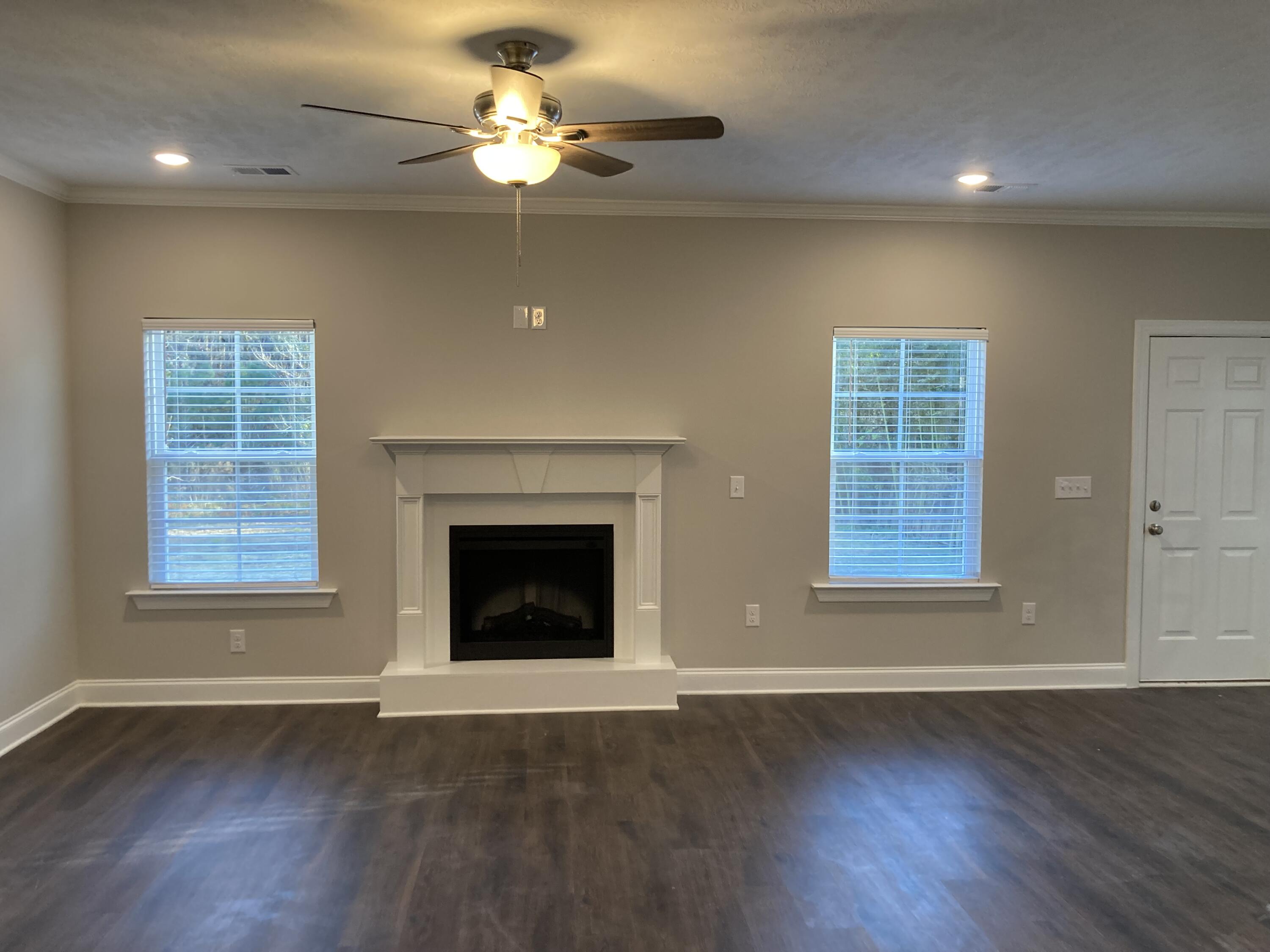 1912 Phinizy Road Augusta, GA 30906 - Photo 5 of 19 living room