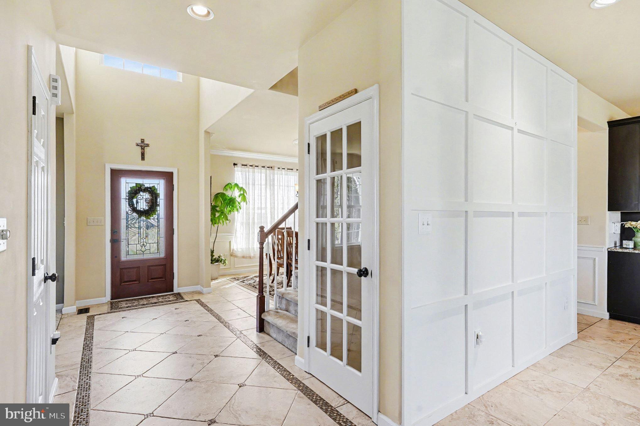 76 Gehringer Road Barto, PA 19504 - Photo 10 of 46 a view of entryway with livingroom