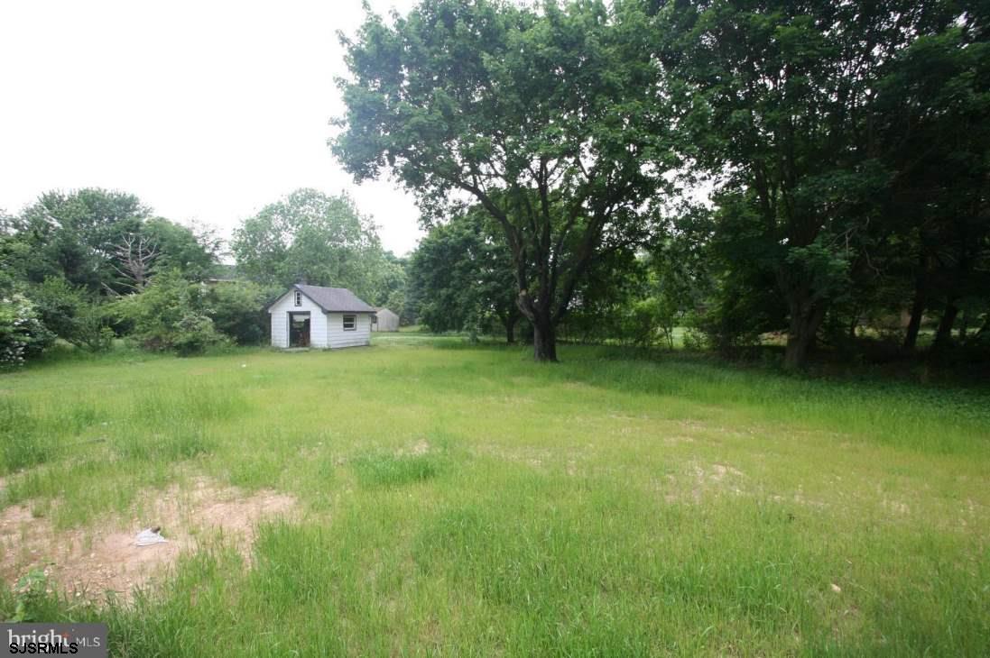16 Upper Neck Road Elmer, NJ 08318 - Photo 3 of 9