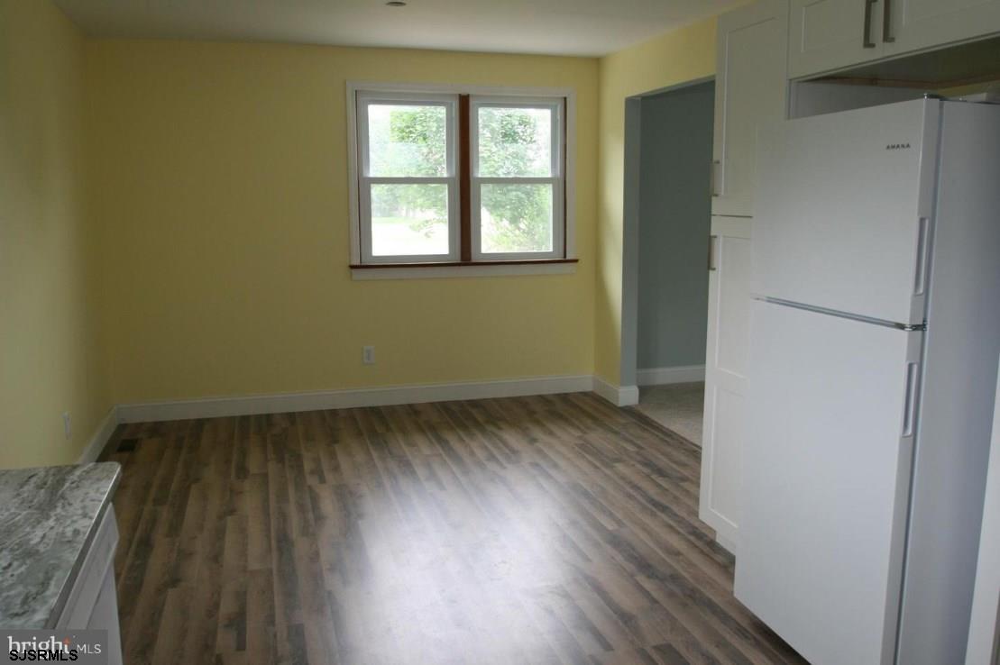 16 Upper Neck Road Elmer, NJ 08318 - Photo 4 of 9