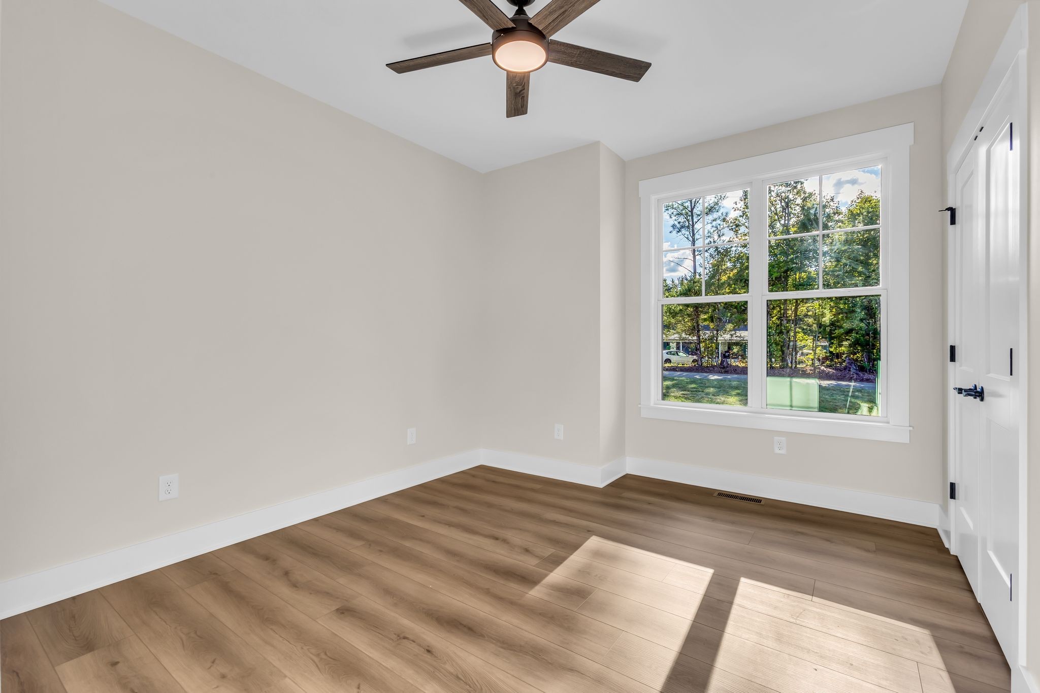 1054 Walnut Grove Road Dickson, TN 37055 - Photo 18 of 48 Gallery Image 18