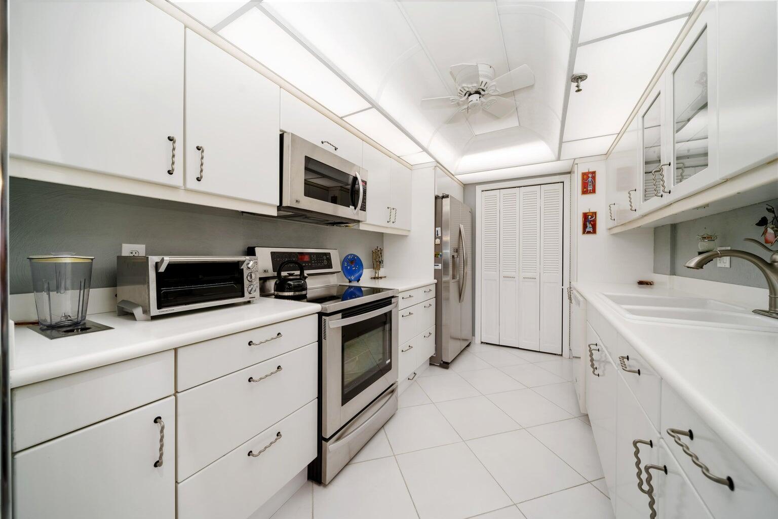 859 Jeffery Street, Unit 607 Boca Raton, FL 33487 - Photo 27 of 44 20240202185147815076000000-o