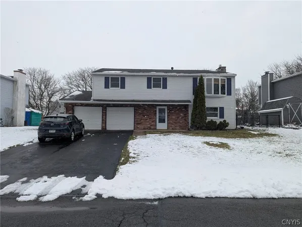 $269,900 | 8046 Bamm Hollow Road, Clay, NY 13041