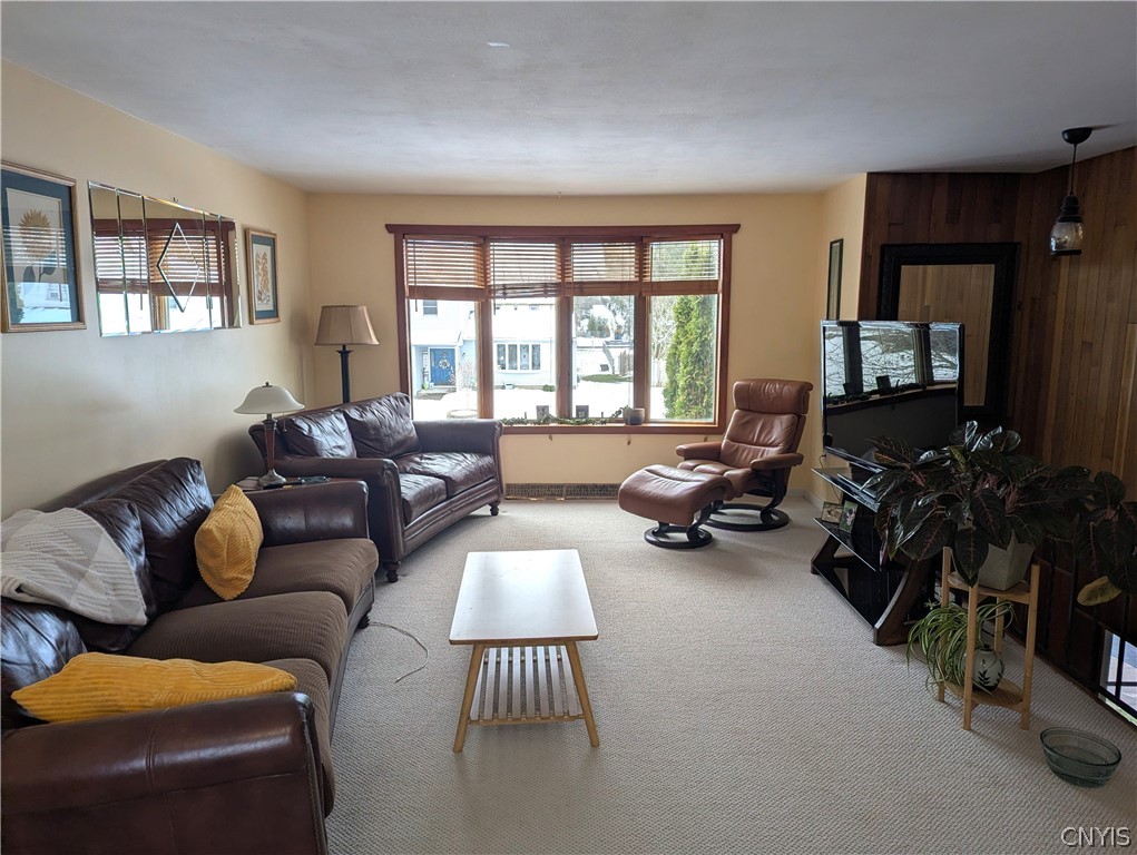 8046 Bamm Hollow Road Clay, NY 13041 - Photo 4 of 18