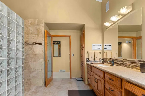 $750,000 | 6294 Highway 27, Wheaton, MN 56296
