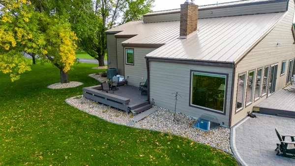 $750,000 | 6294 Highway 27, Wheaton, MN 56296