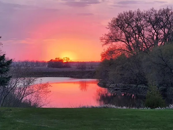 $750,000 | 6294 Highway 27, Wheaton, MN 56296