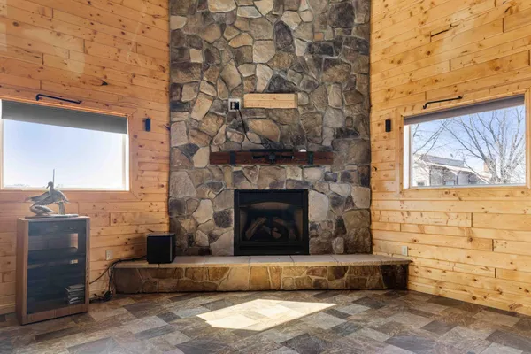 $750,000 | 6294 Highway 27, Wheaton, MN 56296