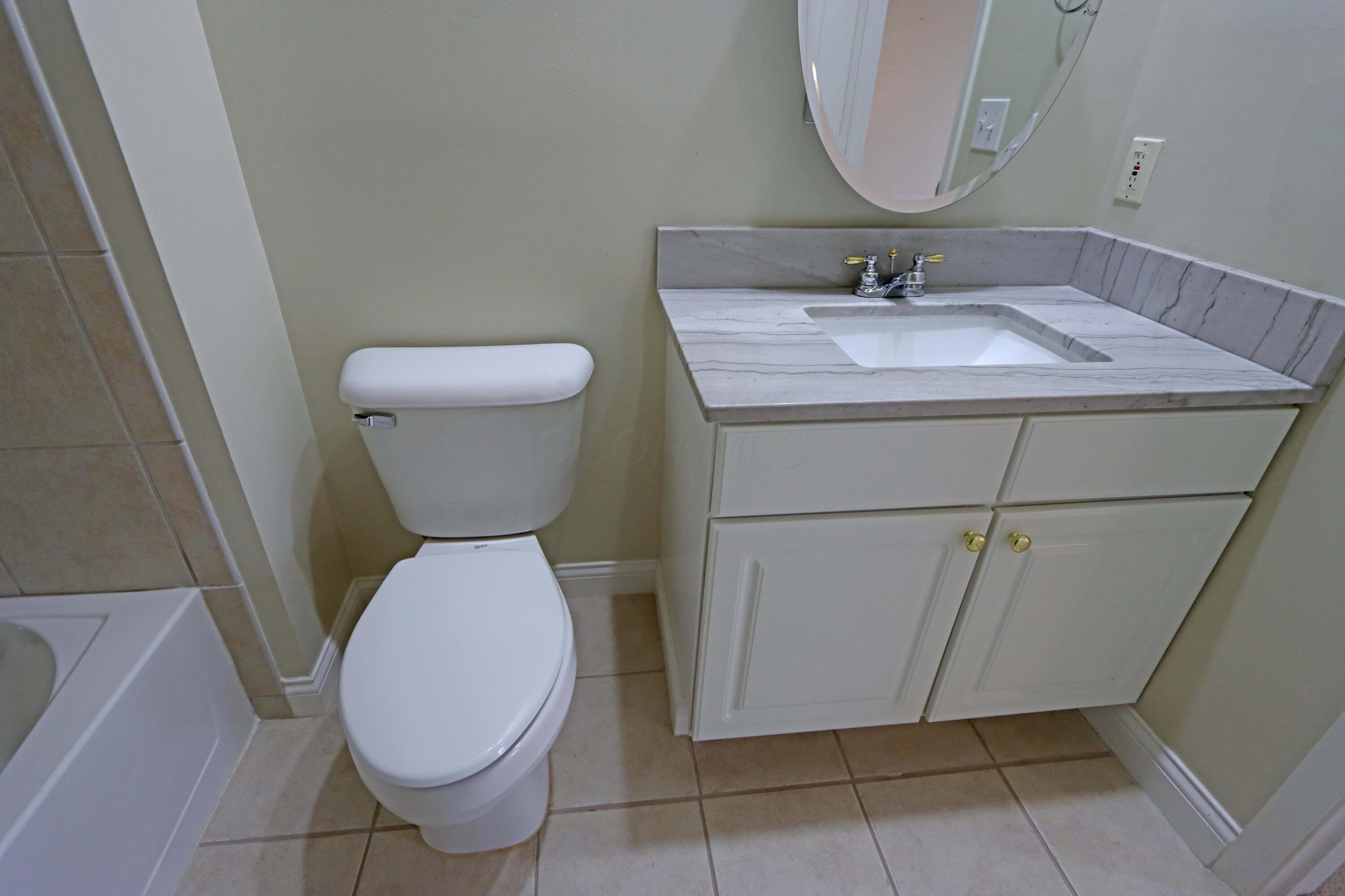 2245 Riverside Drive, Unit 309 Columbus, OH 43221 - Photo 50 of 58