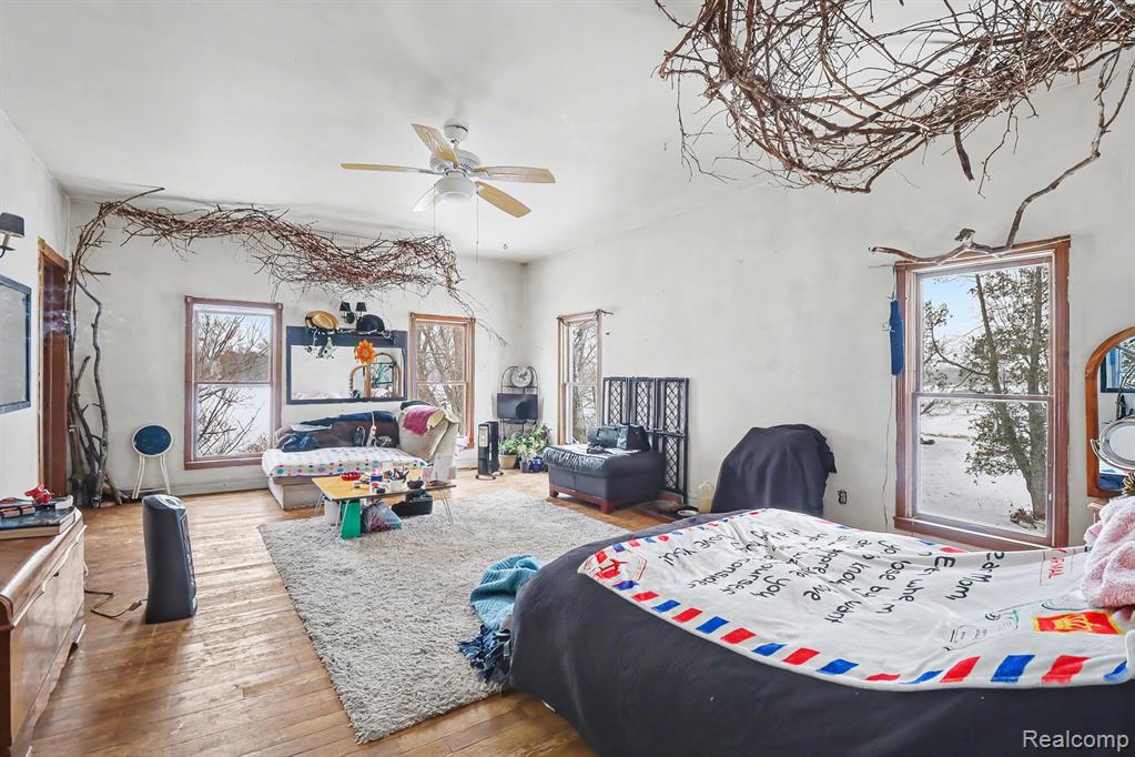 12102 Rolston Road Byron, MI 48418 - Photo 5 of 31