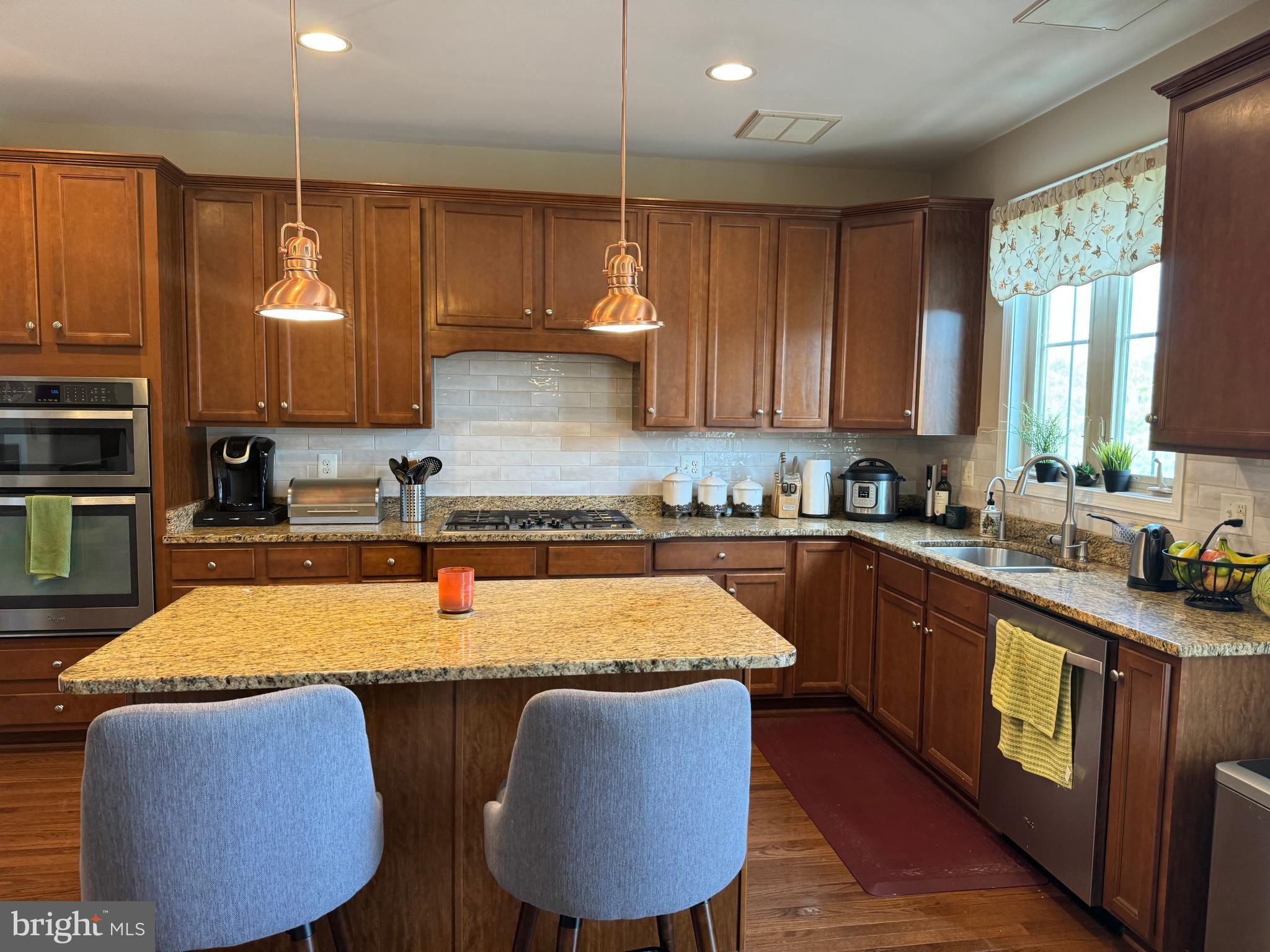 42191 Castle Ridge Square Brambleton, VA 20148 - Photo 13 of 46