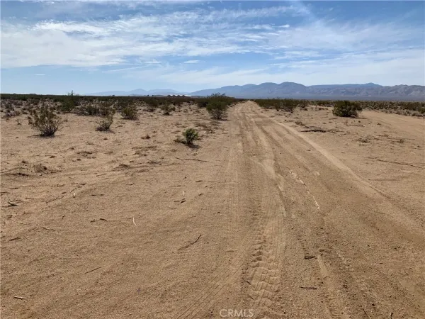 $45,000 | 0 Yerba Boulevard, Palmdale, CA 93552
