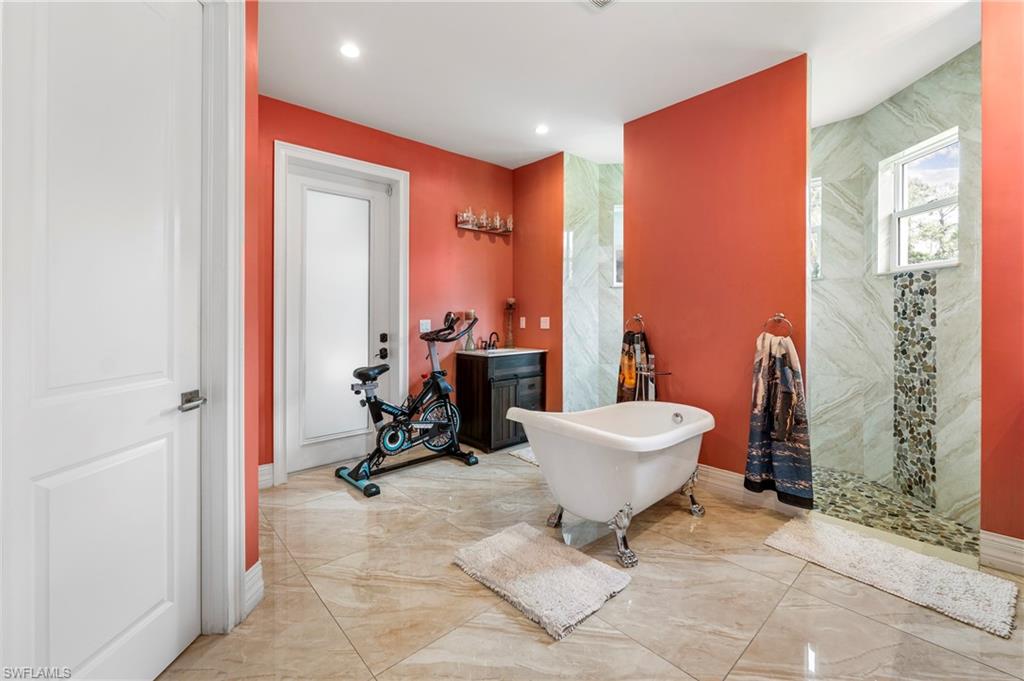 556 6th Street Southeast Naples, FL 34117 - Photo 29 of 47