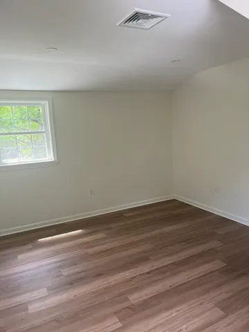 $2,100 | 796 Salisbury Street, Unit B, Worcester, MA 01609