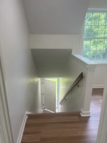 $2,100 | 796 Salisbury Street, Unit B, Worcester, MA 01609