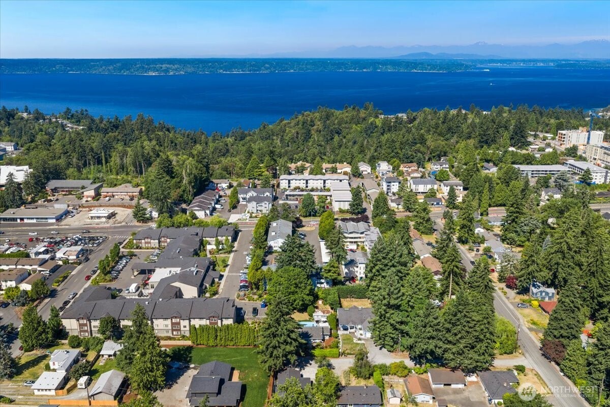 859 Southwest 132nd Street Burien, WA 98146 - Photo 36 of 37