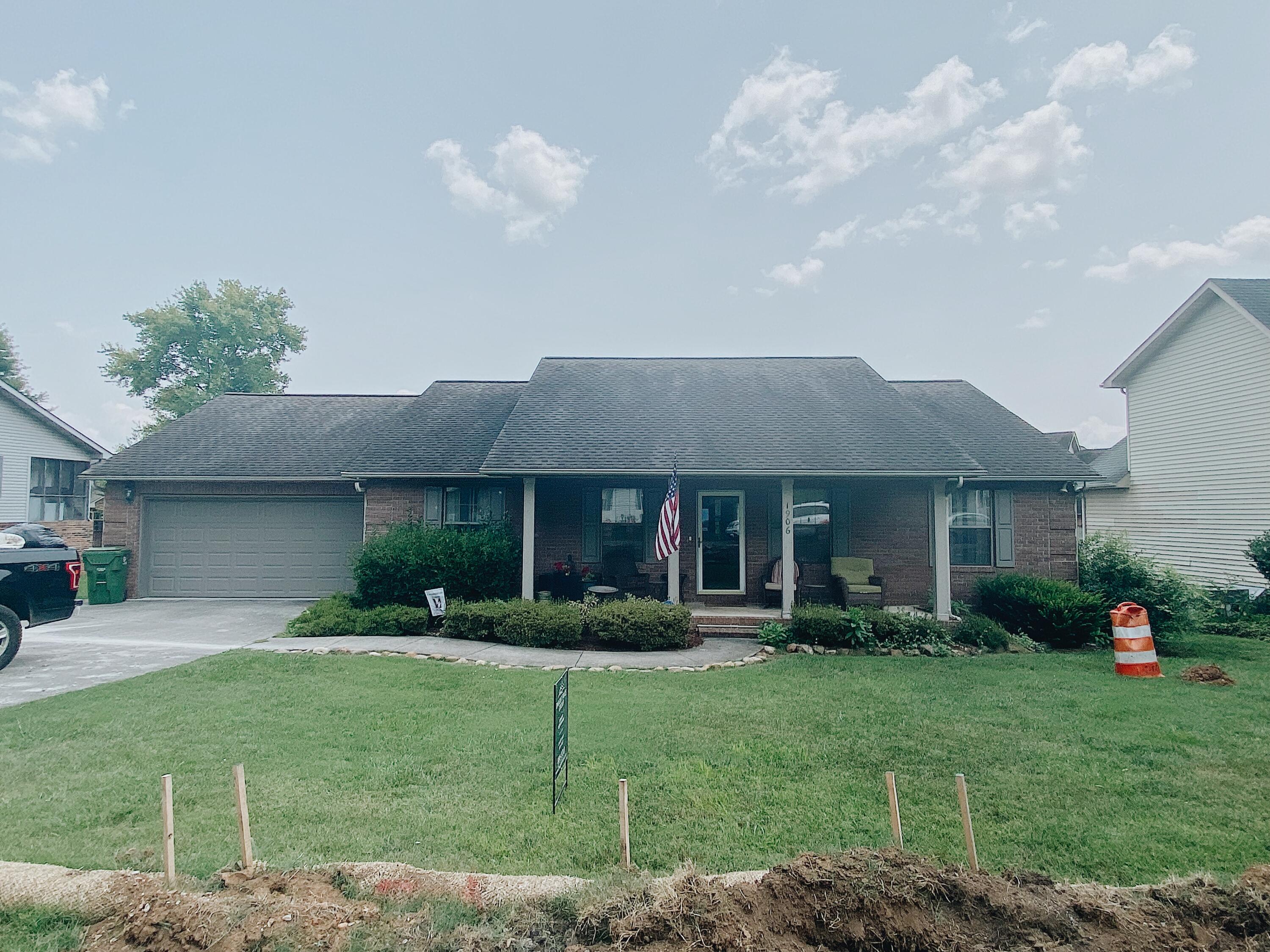 1906 Crest Road Maryville, TN 37804 - Photo 1 of 1 71D5D065-660B-417B-A283-EC4B4943847B