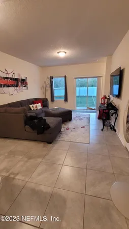 $1,550 | 915 Capitol Parkway, Jacksonville, FL 32218