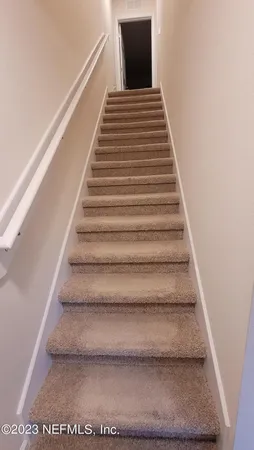 $1,550 | 915 Capitol Parkway, Jacksonville, FL 32218