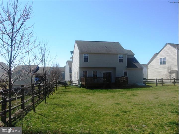166 Wynnefield Road Bear, DE 19701 - Photo 5 of 25 Exterior Back
