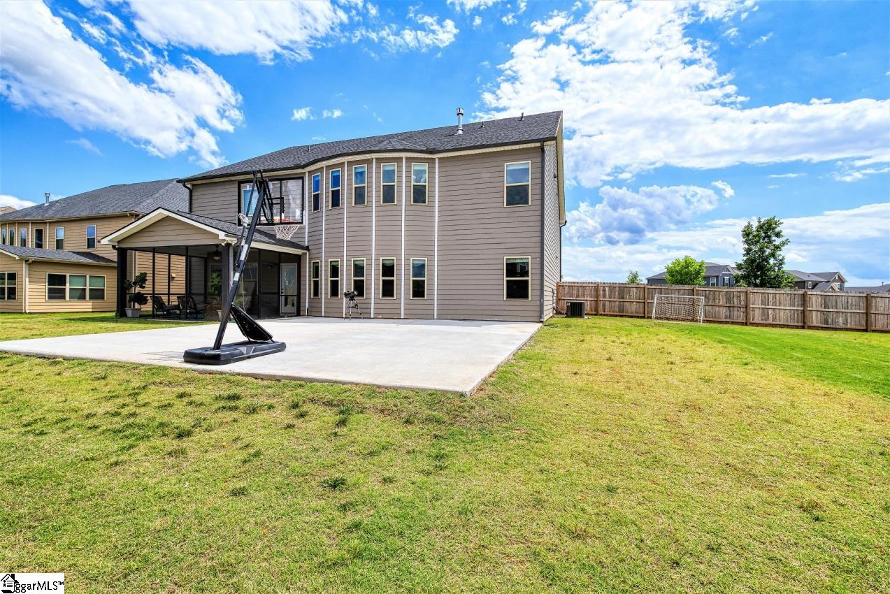322 Quail Hunt Road Simpsonville, SC 29680 - Photo 8 of 36 Gallery Image 8