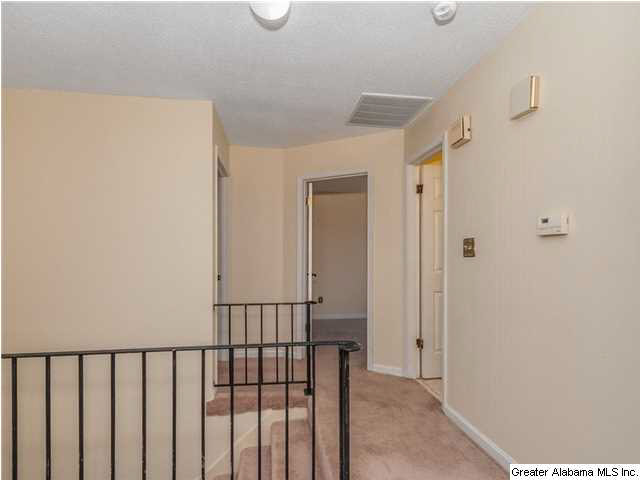 781 Dividing Ridge Drive Birmingham, AL 35244 - Photo 18 of 32 Gallery Image 18