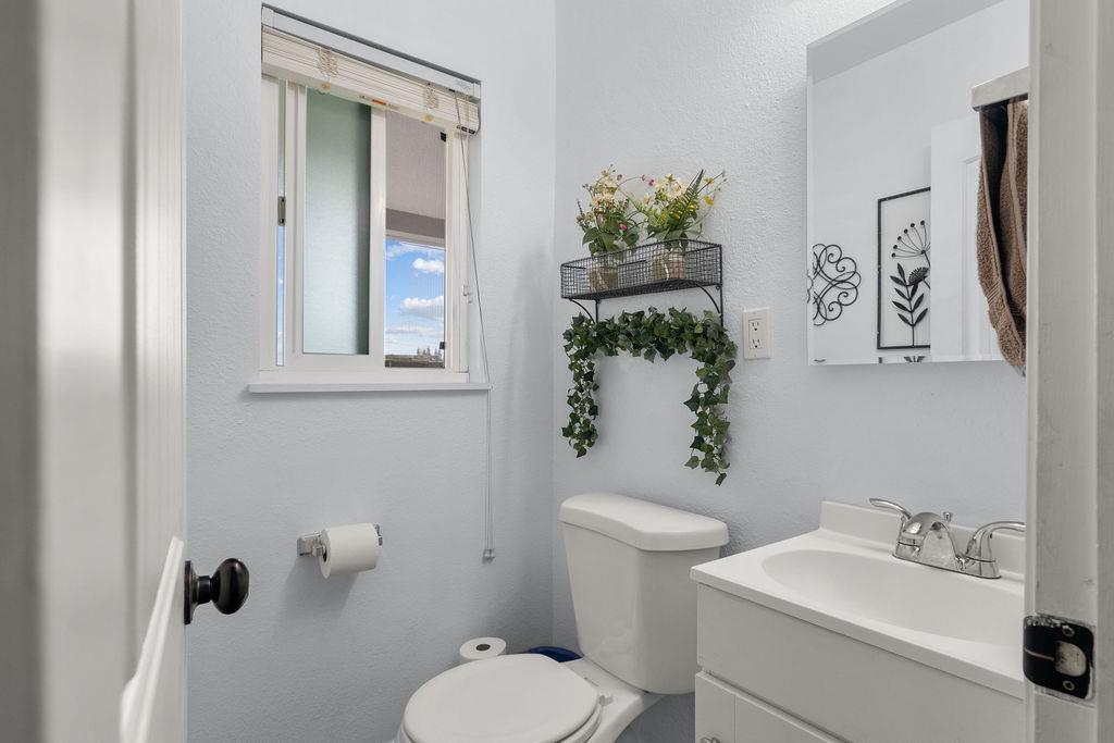 5700 Leonardini Road Stockton, CA 95215 - Photo 23 of 39