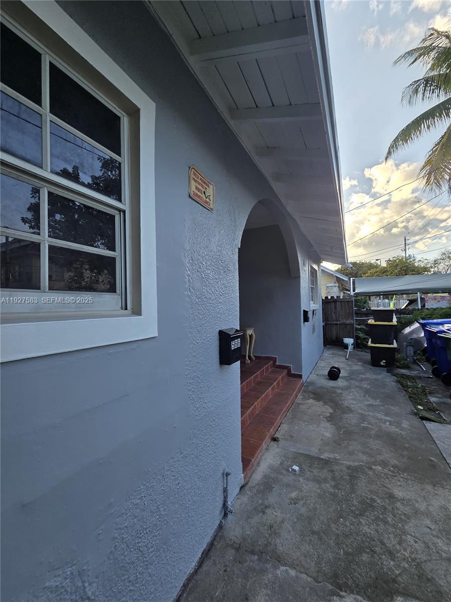 568 Southwest 3rd Street, Unit LEFT 566 Miami, FL 33130 - Photo 9 of 17 a view of car garage
