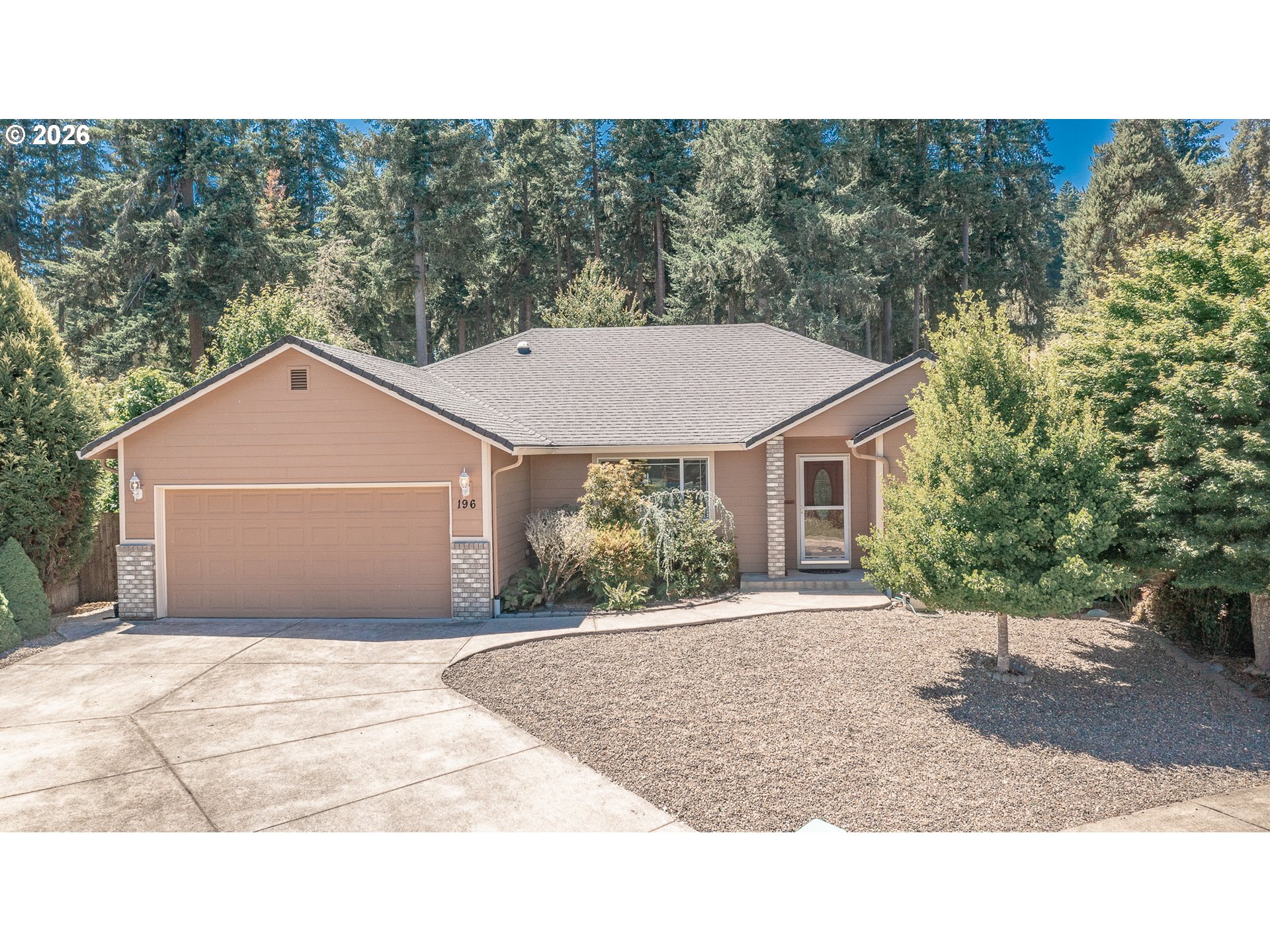 196 Buttercup Loop Cottage Grove, OR 97424 - Photo 1 of 44 Gallery Image 1
