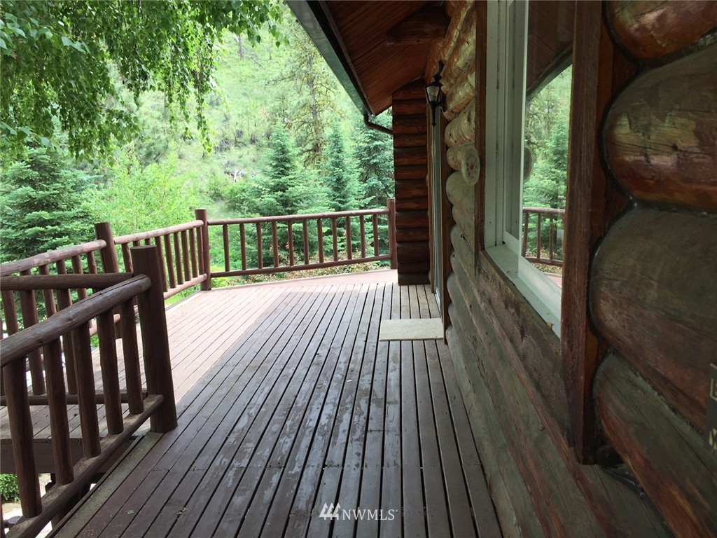 150 Purtteman Gulch Road Chelan, WA 98816 - Photo 17 of 21 Gallery Image 17