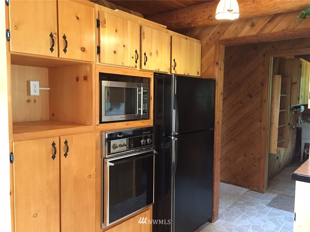 150 Purtteman Gulch Road Chelan, WA 98816 - Photo 10 of 21 Gallery Image 10