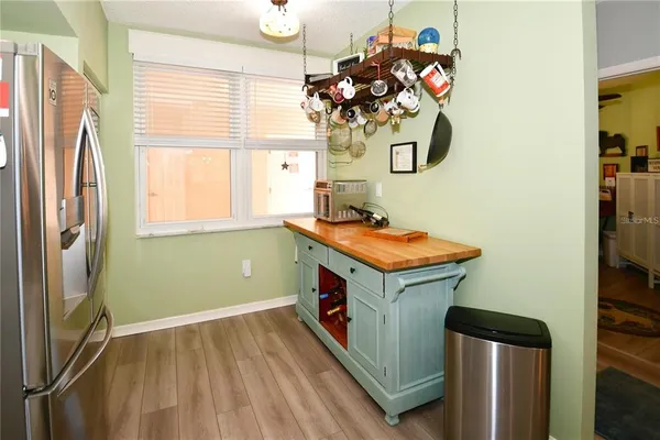 $3,000 | 6425 Shoreline Drive, Unit 10103, St. Petersburg, FL 33708