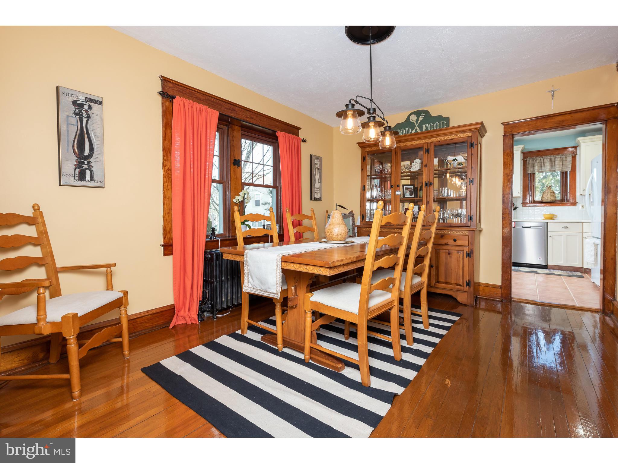 422 Fairview Road Woodlyn, PA 19094 - Photo 9 of 39 Dining Room