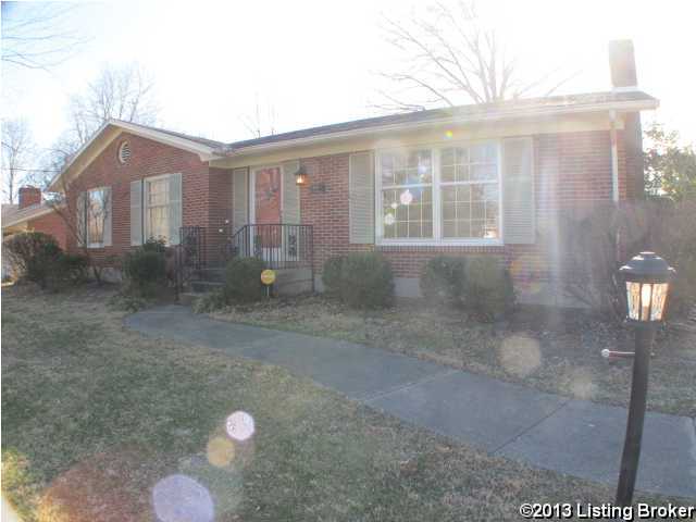 4105 Valley Station Road Louisville, KY 40272 - Photo 1 of 16 Primary Photo
