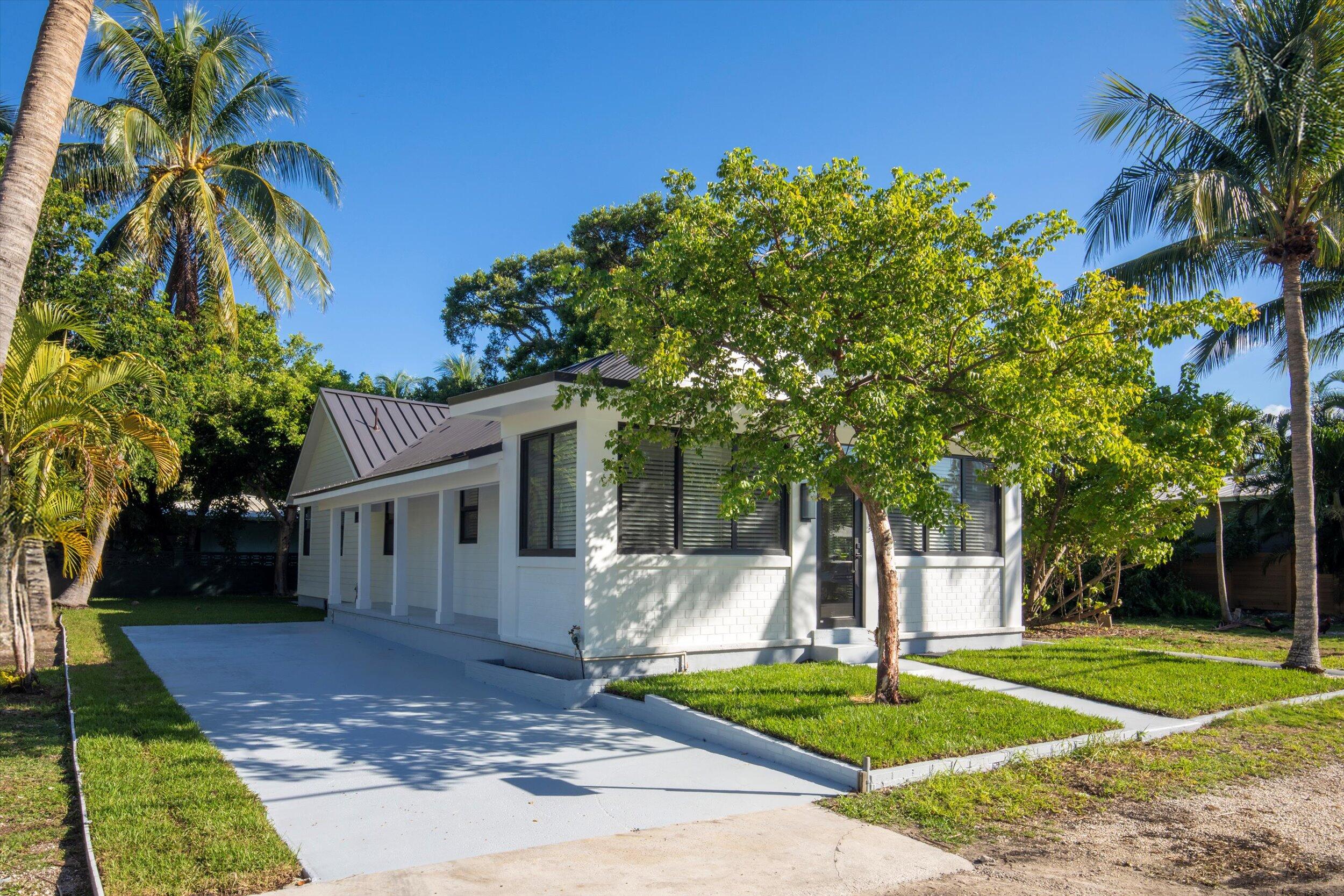 1718 United Street Key West, FL 33040 - Photo 1 of 43 01-001