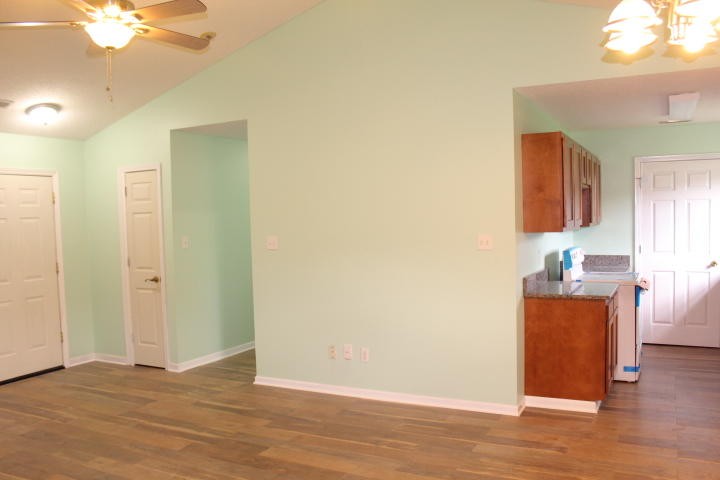 6436 Bob Varner Road Knoxville, TN 37918 - Photo 12 of 16 Gallery Image 12