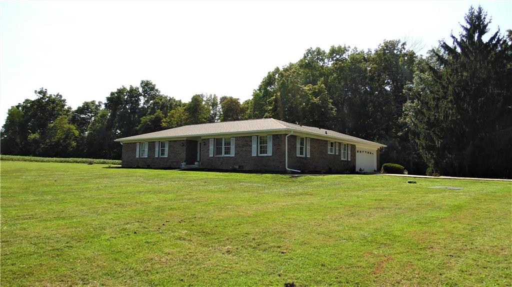3760 Cramer Road Martinsville, IN 46151 - Photo 1 of 47 Gallery Image 1