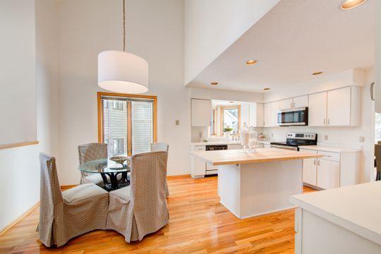7444 Cahill Road Edina, MN 55439 - Photo 3 of 23 Gallery Image 3
