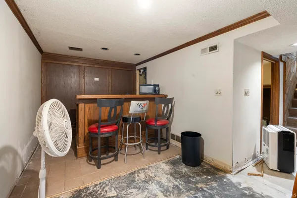 $215,000 | 4140 Indiana Avenue, Fort Wayne, IN 46807