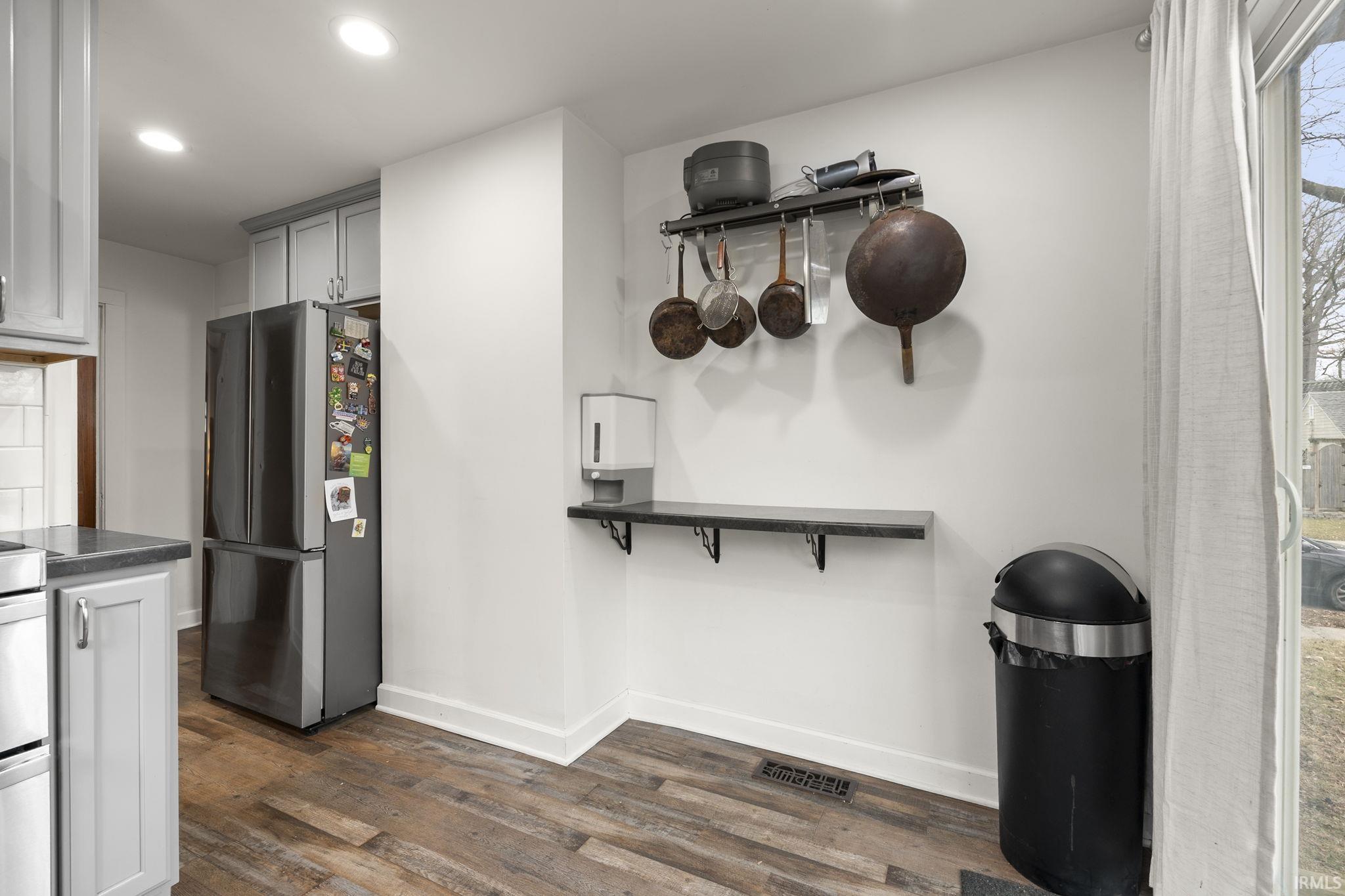 4140 Indiana Avenue Fort Wayne, IN 46807 - Photo 32 of 34