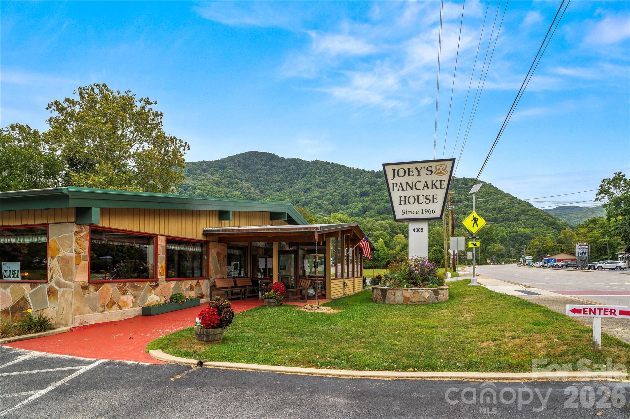 30 Sleeping Bear Ridge Maggie Valley, NC 28751 - Photo 28 of 37
