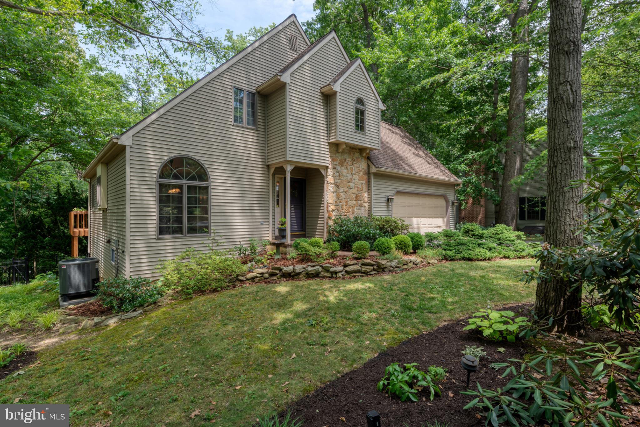2861 Spring Valley Road Lancaster, PA 17601 - Photo 2 of 59 Charming home nestled in lush greenery.
