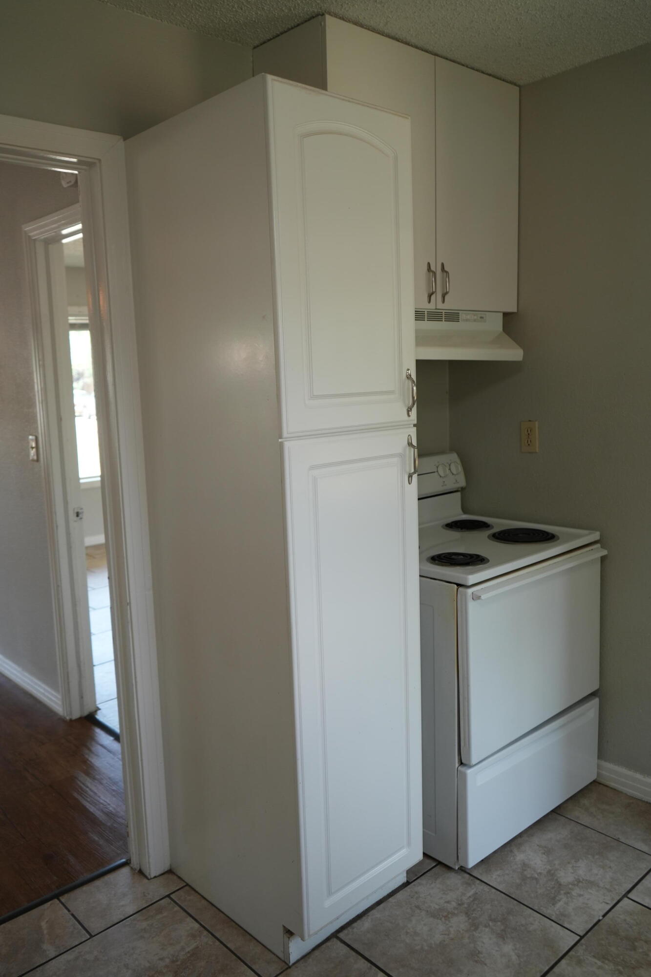 4109 31st Street Lubbock, TX 79410 - Photo 8 of 10 DSC06792