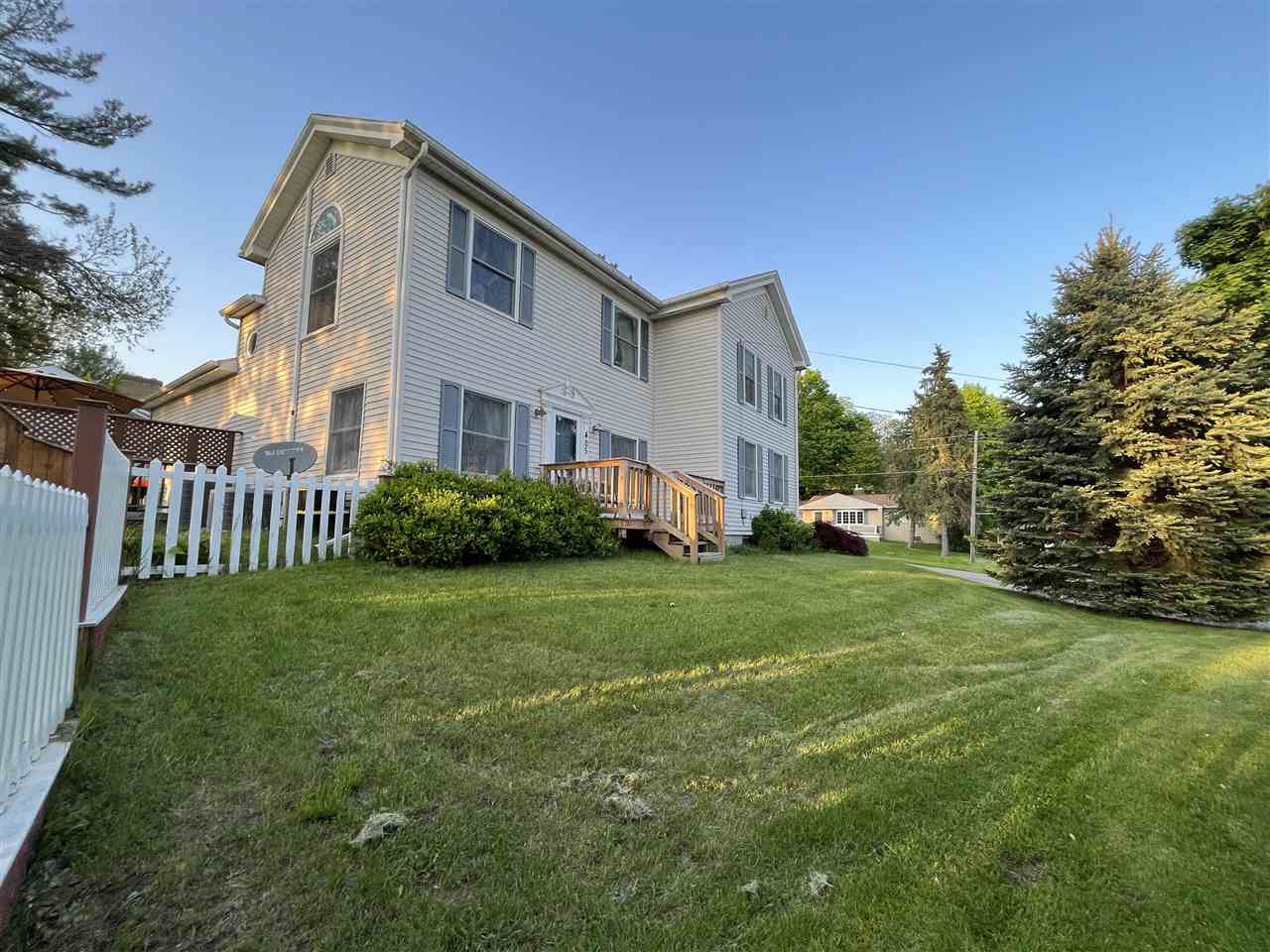 405 George Street Flushing, MI 48433 - Photo 1 of 37 50075702.JPG
