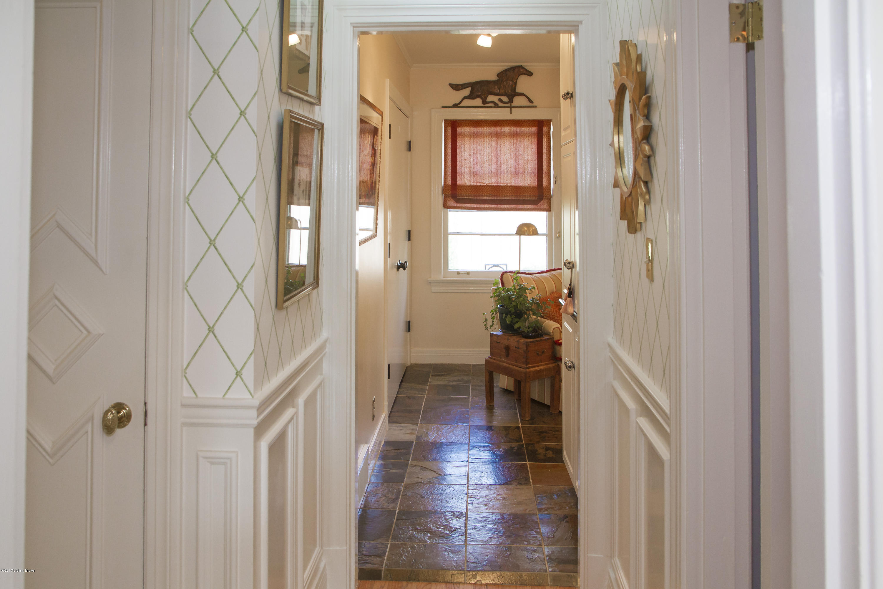 915 Perryman Road Louisville, KY 40207 - Photo 44 of 81 1273